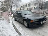 BMW 740 1995 года за 2 600 000 тг. в Алматы