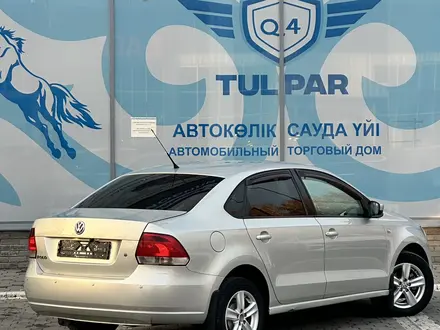 Volkswagen Polo 2011 года за 4 568 785 тг. в Усть-Каменогорск – фото 2