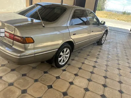 Toyota Camry 1997 года за 2 900 000 тг. в Шымкент – фото 4