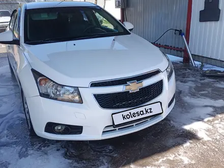 Chevrolet Cruze 2012 года за 4 000 000 тг. в Караганда