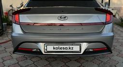 Hyundai Sonata 2020 годаүшін10 999 990 тг. в Алматы – фото 2