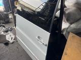 Дверь сдвижная Правая на Mercedes-Benz Vito W638 за 120 000 тг. в Алматы – фото 5