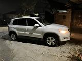 Volkswagen Tiguan 2009 года за 4 700 000 тг. в Шымкент – фото 3