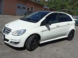 Mercedes-Benz B 180 2011 годаүшін5 500 000 тг. в Караганда – фото 5