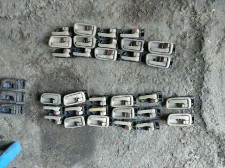 Ручка внутренняя. Toyota land cruiser 100 за 5 000 тг. в Алматы – фото 2