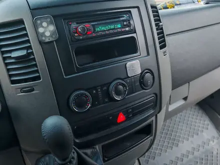Mercedes-Benz Sprinter 2007 года за 10 500 000 тг. в Алматы – фото 14