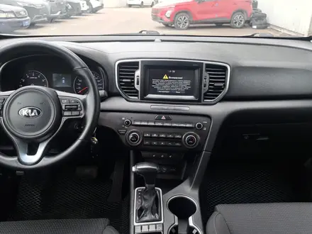 Kia Sportage 2018 года за 8 590 000 тг. в Алматы – фото 16