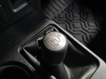 Toyota FJ Cruiser 2006 года за 13 020 000 тг. в Алматы – фото 22