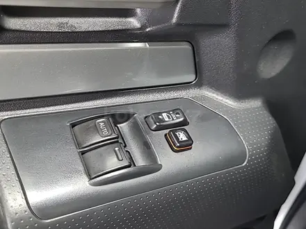 Toyota FJ Cruiser 2006 года за 13 020 000 тг. в Алматы – фото 18