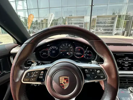 Porsche Panamera 2018 года за 35 000 000 тг. в Алматы – фото 7