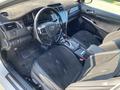Toyota Camry 2015 года за 10 500 000 тг. в Уральск – фото 13