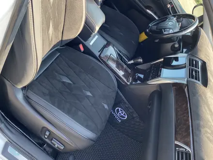 Toyota Camry 2015 года за 10 500 000 тг. в Уральск – фото 19