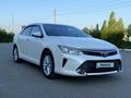 Toyota Camry 2015 года за 10 500 000 тг. в Уральск