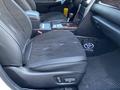Toyota Camry 2015 года за 10 500 000 тг. в Уральск – фото 24