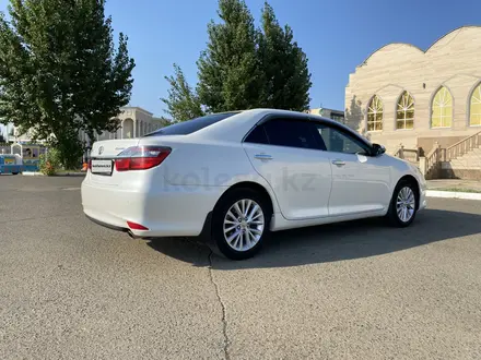 Toyota Camry 2015 года за 10 500 000 тг. в Уральск – фото 6