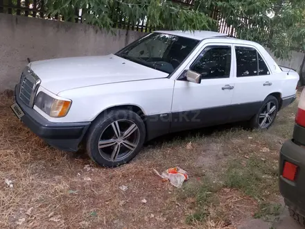 Mercedes-Benz E 230 1989 года за 1 300 000 тг. в Алматы – фото 7