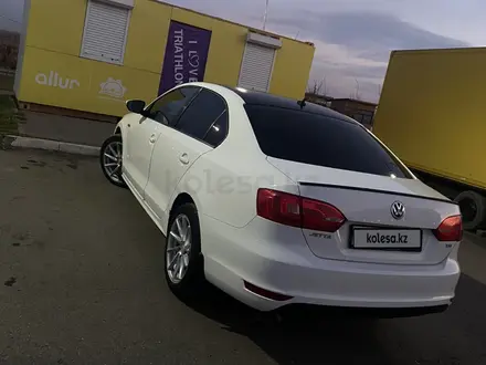 Volkswagen Jetta 2013 года за 3 250 000 тг. в Костанай – фото 2