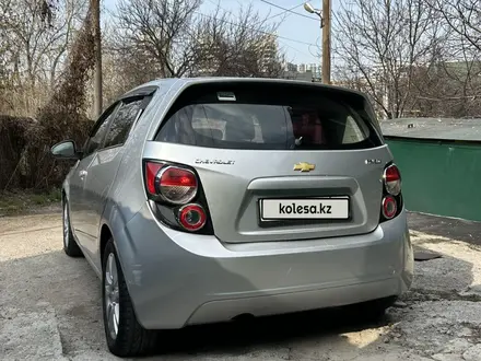 Chevrolet Aveo 2014 года за 3 500 000 тг. в Алматы – фото 5