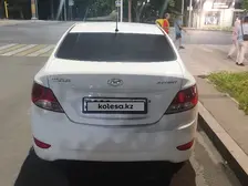 Hyundai Accent, 2013