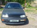 Volkswagen Golf 1994 года за 780 000 тг. в Семей