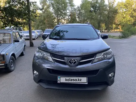 Toyota RAV4 2015 года за 11 000 000 тг. в Павлодар