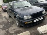 Volkswagen Golf 1992 годаүшін1 500 000 тг. в Макинск