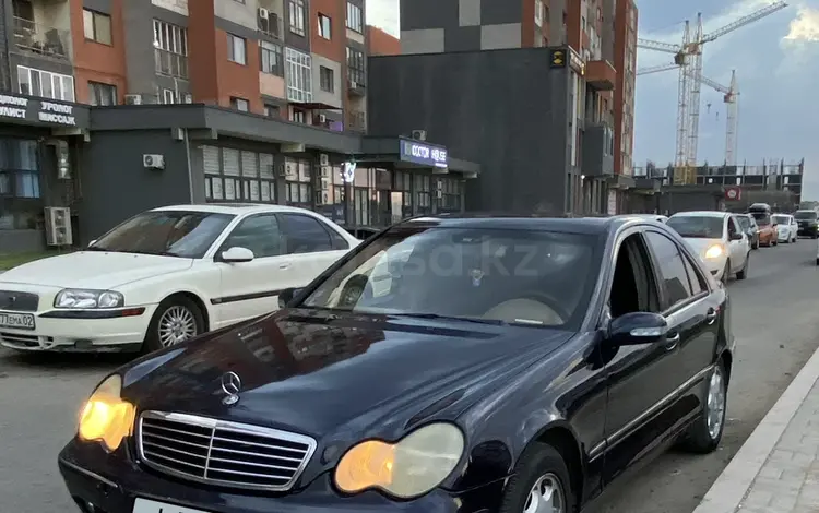 Mercedes-Benz C 240 2000 годаfor2 700 000 тг. в Алматы