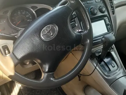 Toyota Highlander 2003 годаүшін5 500 000 тг. в Алматы – фото 5