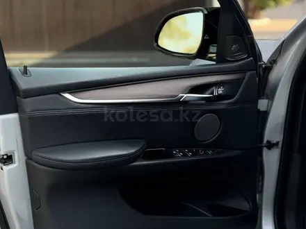 BMW X5 2015 года за 15 550 000 тг. в Алматы – фото 16