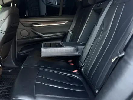 BMW X5 2015 года за 15 550 000 тг. в Алматы – фото 28