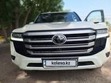 Toyota Land Cruiser 2024 года за 61 000 000 тг. в Алматы – фото 2