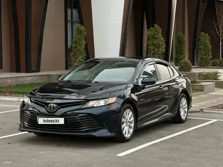Toyota Camry, 2019