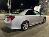 Toyota Camry 2014 года за 5 300 000 тг. в Актобе