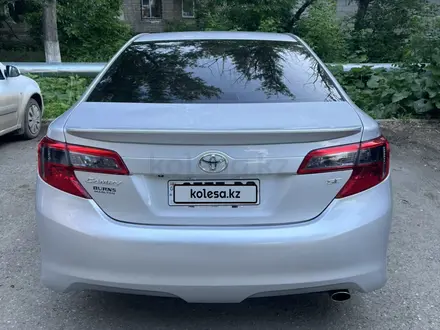 Toyota Camry 2014 года за 5 300 000 тг. в Актобе – фото 11