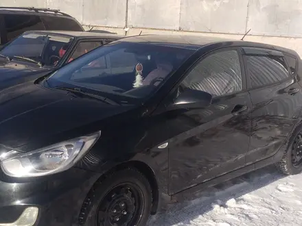 Hyundai Solaris 2011 года за 3 700 000 тг. в Актобе – фото 6