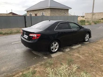 Toyota Camry 2013 года за 6 000 000 тг. в Атырау – фото 4