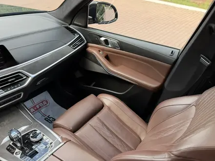 BMW X7 2020 года за 34 500 000 тг. в Алматы – фото 31