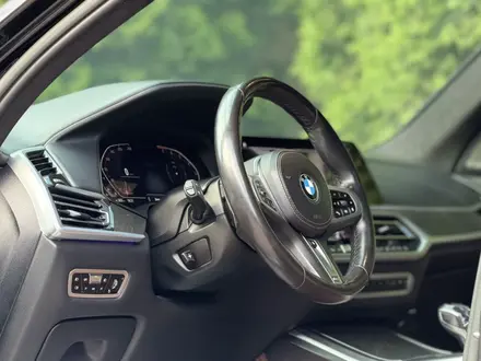 BMW X7 2020 года за 34 500 000 тг. в Алматы – фото 32