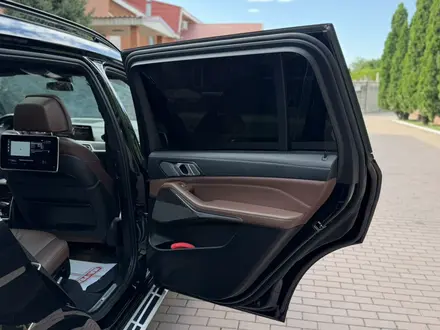BMW X7 2020 года за 34 500 000 тг. в Алматы – фото 42
