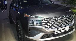Hyundai Santa Fe 2021 годаүшін13 500 000 тг. в Астана