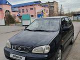 Kia Carens 2001 года за 1 700 000 тг. в Шымкент