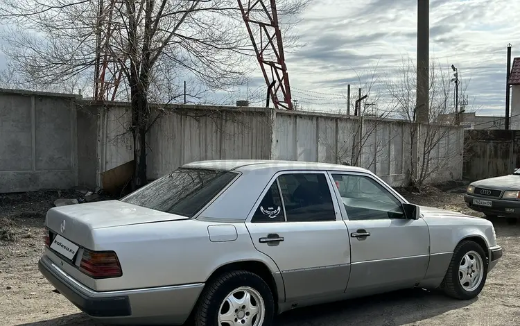 Mercedes-Benz E 230 1991 года за 1 200 000 тг. в Астана