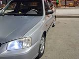 Hyundai Accent 2003 года за 2 000 000 тг. в Атырау – фото 3