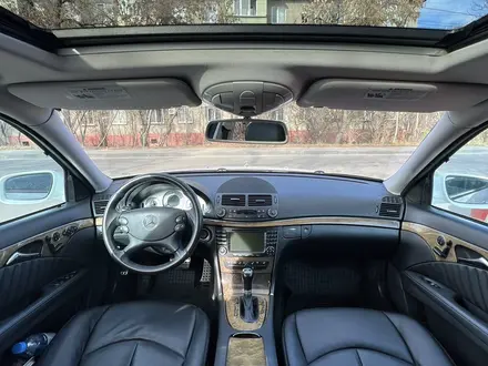 Mercedes-Benz E 55 AMG 2007 года за 9 500 000 тг. в Алматы – фото 13