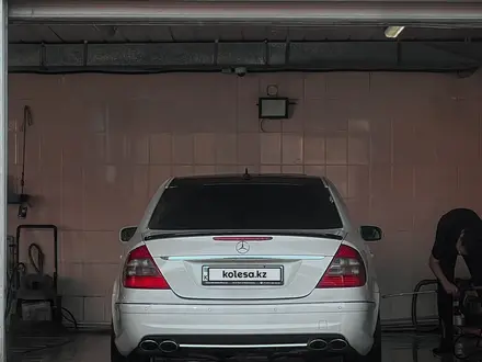 Mercedes-Benz E 55 AMG 2007 года за 9 500 000 тг. в Алматы – фото 5