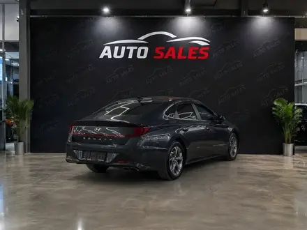 Hyundai Sonata 2020 года за 8 500 000 тг. в Алматы – фото 4