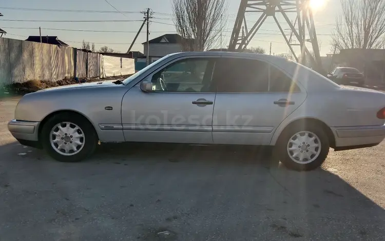 Mercedes-Benz E 230 1996 годаүшін3 000 000 тг. в Кызылорда