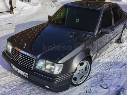Комплект обвеса Волчок w124 е500 Mercedes Benz за 330 000 тг. в Алматы – фото 16