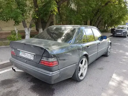 Комплект обвеса Волчок w124 е500 Mercedes Benz за 330 000 тг. в Караганда – фото 34