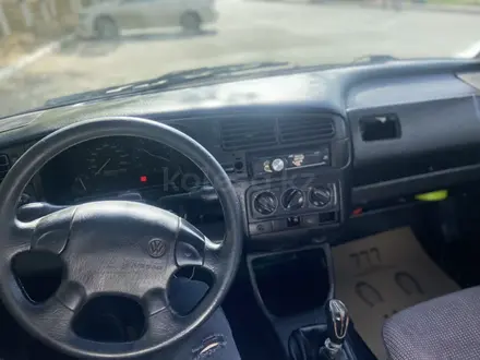 Volkswagen Golf 1993 года за 730 000 тг. в Шымкент – фото 6